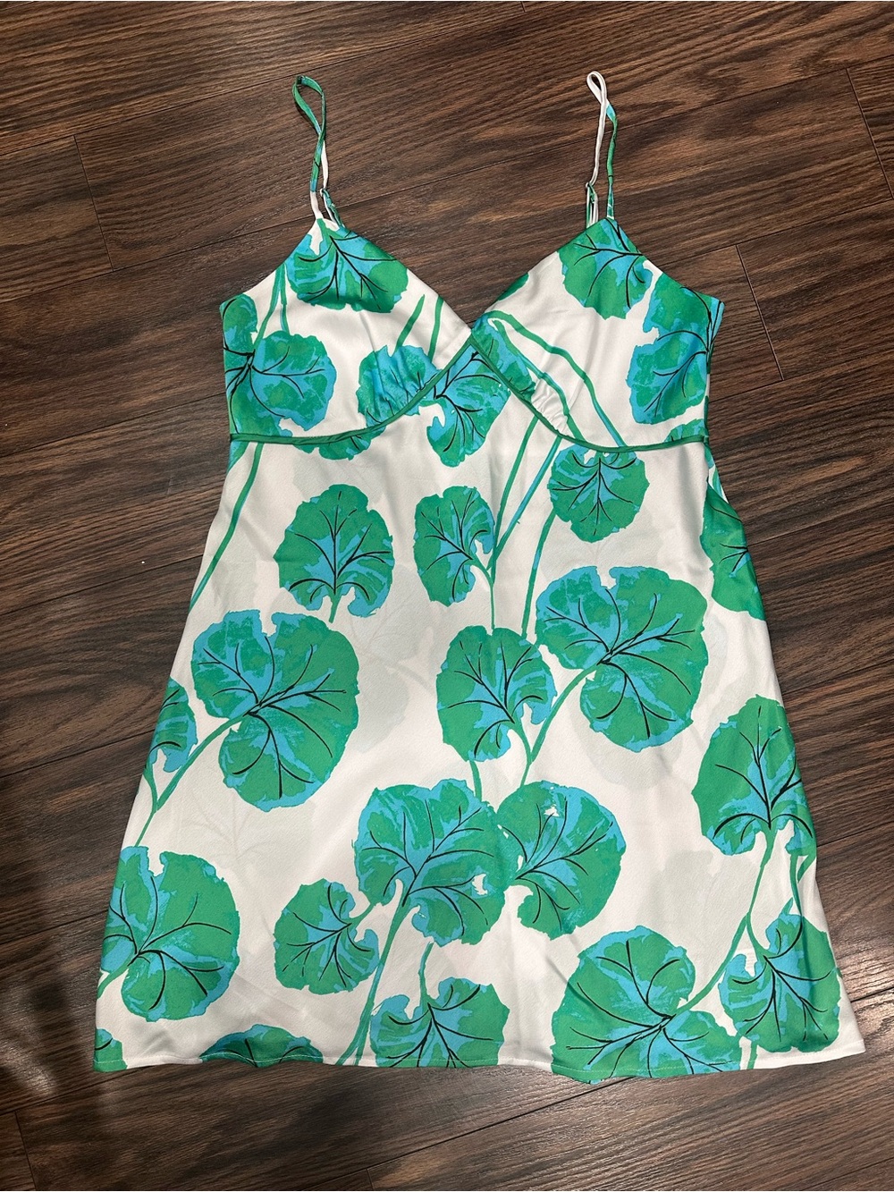 DVF Diane Von Furstenberg for Target Green Floral Slip Dress Women’s Medium M